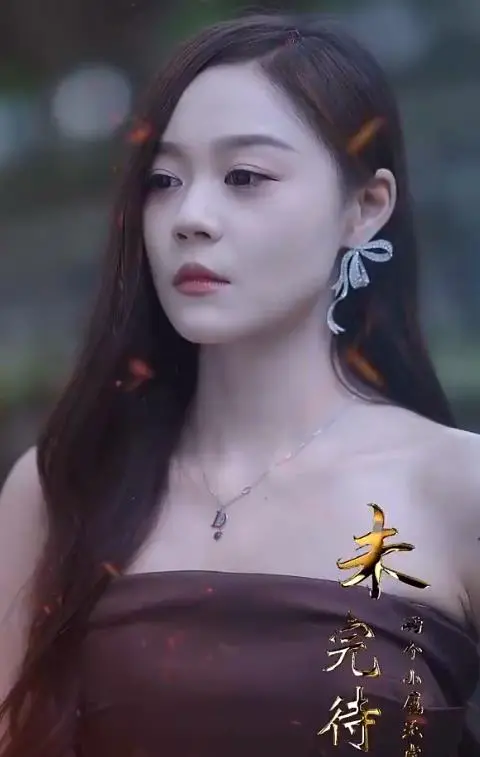 离婚后，我带着龙凤双宝虐遍财阀家族 海报